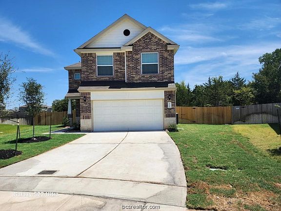 3rd image of 5756 Paseo Pl