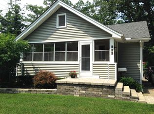 966 W Maplehurst St, Ferndale, MI 48220