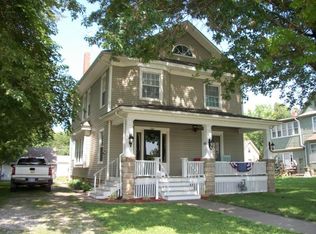 510 S Walnut St, Ottawa, KS 66067