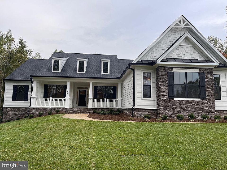 1st image of 108 Liberty Garden Ln