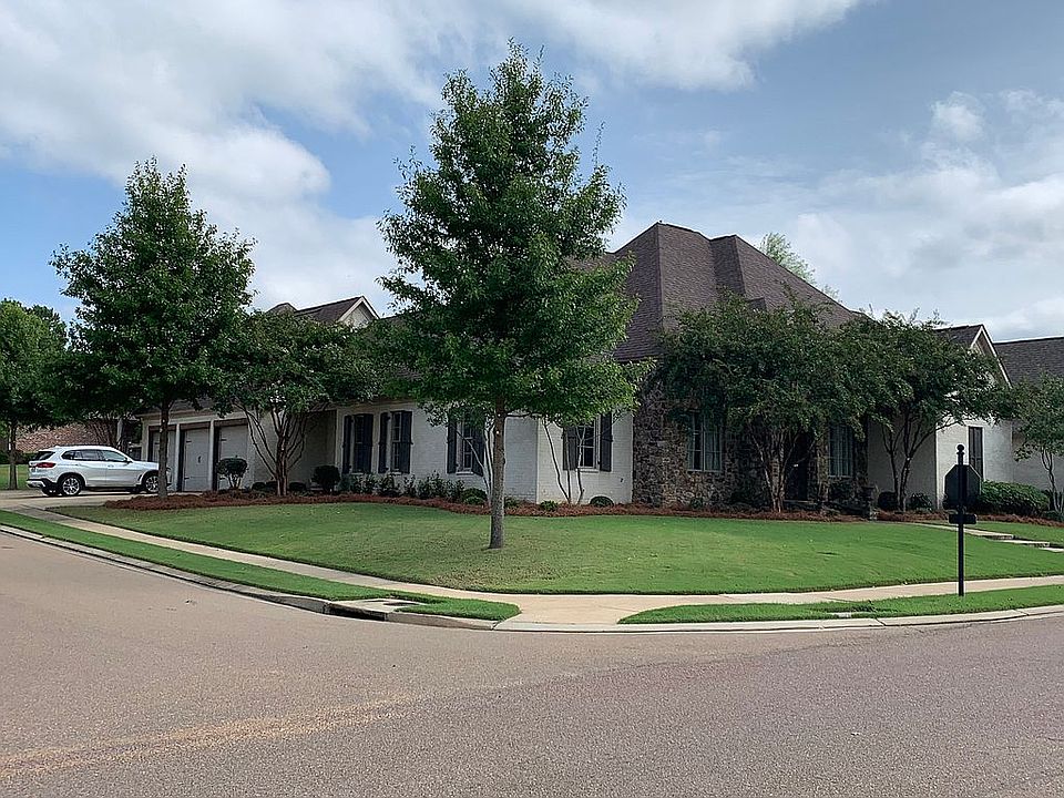 1st image of 128 Lake Village Dr