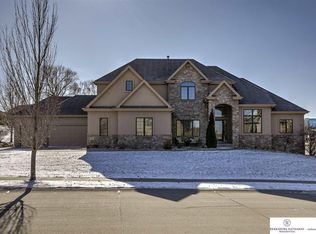 1135 N 188th St, Elkhorn, NE 68022