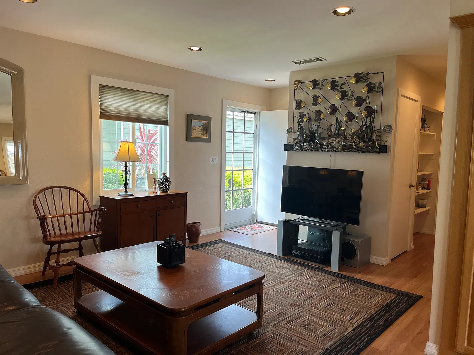 2 bed, 960 sqft, $2,950 — Photo 2