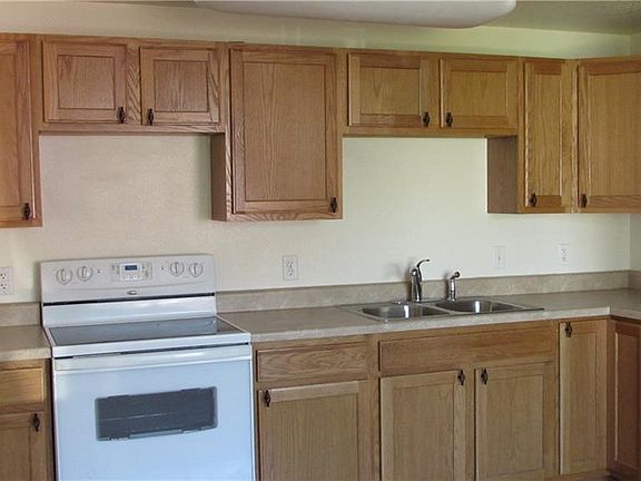 3rd image of 309 3rd Street Pl