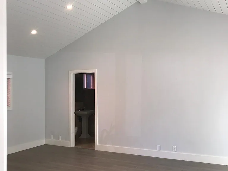 high ceilings with brand new everything!
