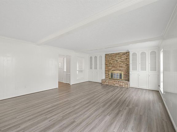 4th image of 7611 Theisswood Rd