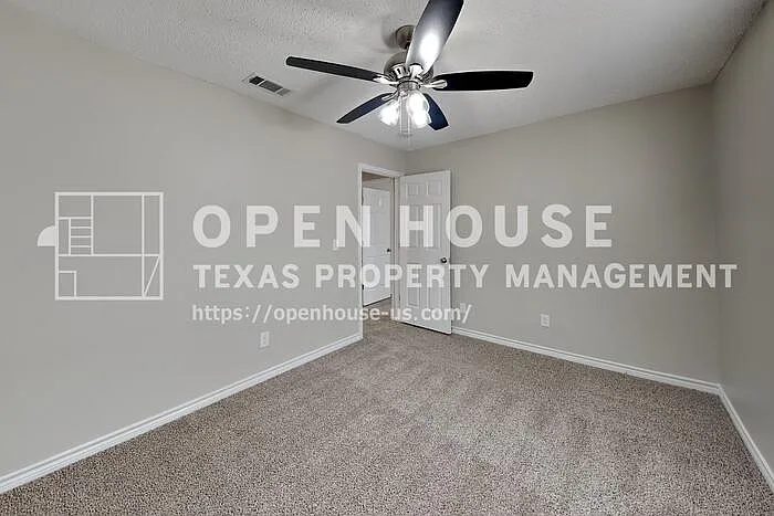 8101 Pacific St — Photo 12
