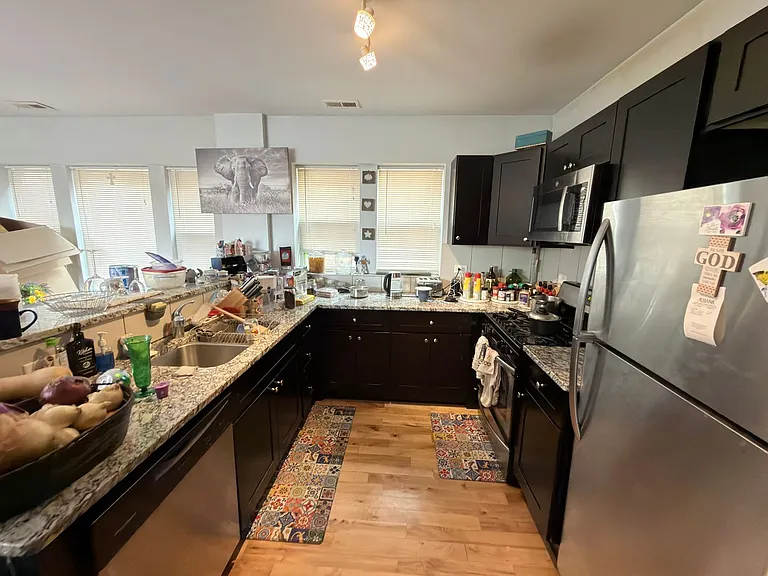 4117 W Lawrence Ave #2N — Photo 4