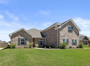 17401 Stonegate Dr, Athens, AL 35613