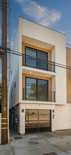 810 Victorian Aly #B Photo 1