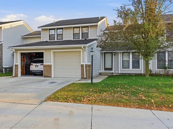 22415 Cranbrooke Dr, Novi, MI 48375