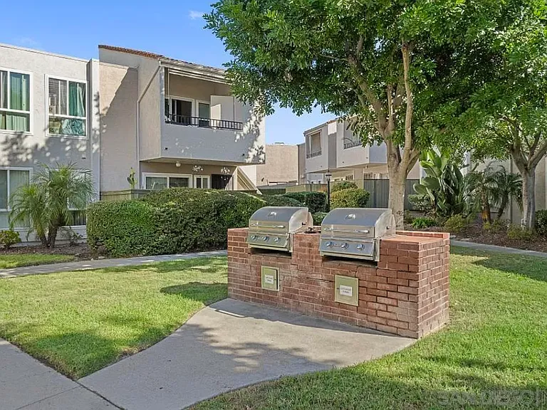 3591 Ruffin Rd — Photo 26