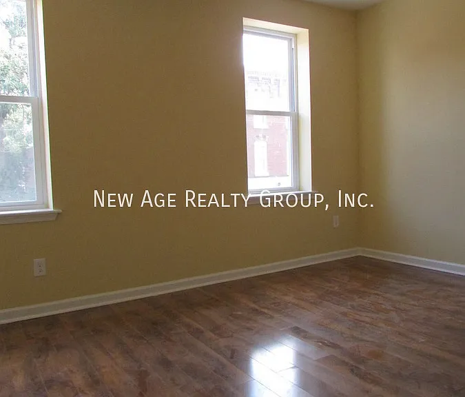 4011 Green St #2 — Photo 9