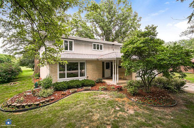 1st image of 20825 Brookwood Dr