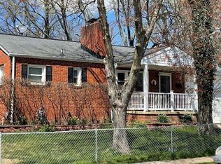 402 S Virginia Ave, Falls Church, VA 22046