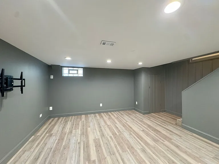 7319 Conley St — Photo 12