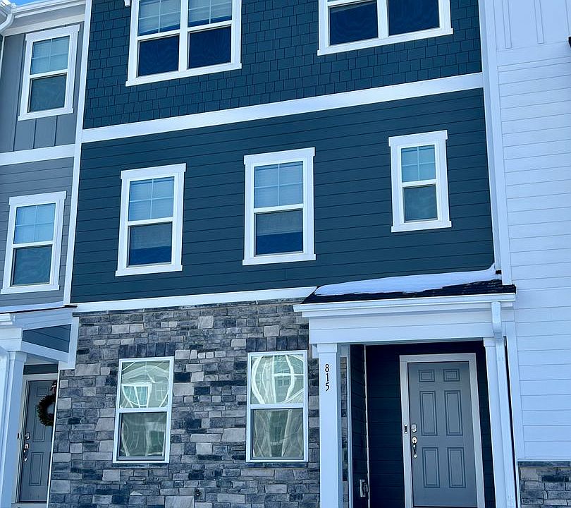1st image of 815 Basswood Glen Trl