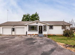 355 Allen Rd, Sweetwater, TN 37874