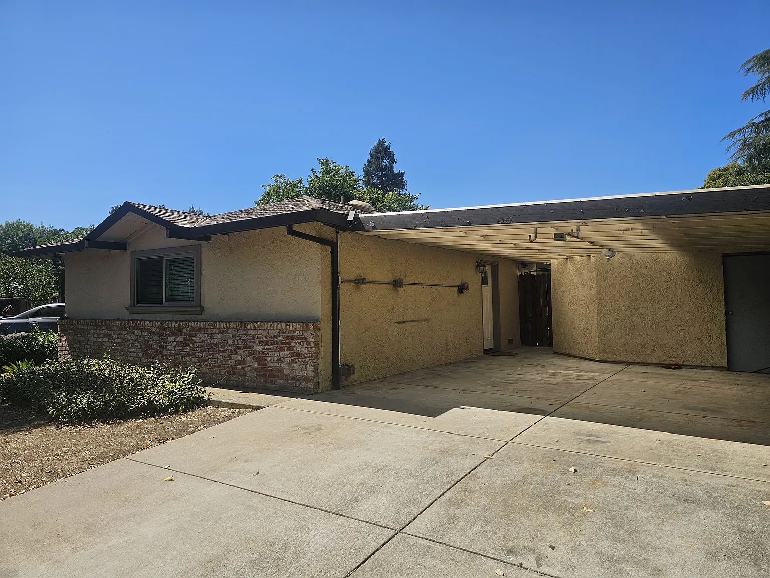 1 bed, $1,600 — Photo 1