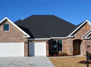 253 Gaiche St, Springdale, AR 72762