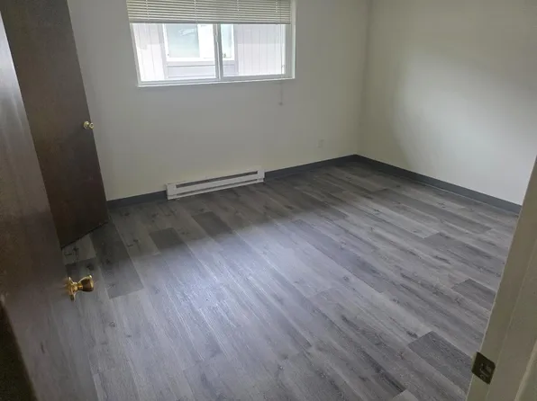 300 Whitesell St W #7, Monmouth, OR 97361