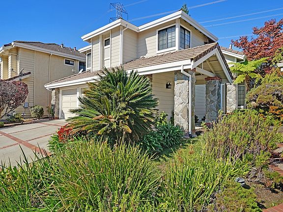 4th image of 43959 Rosemere Dr