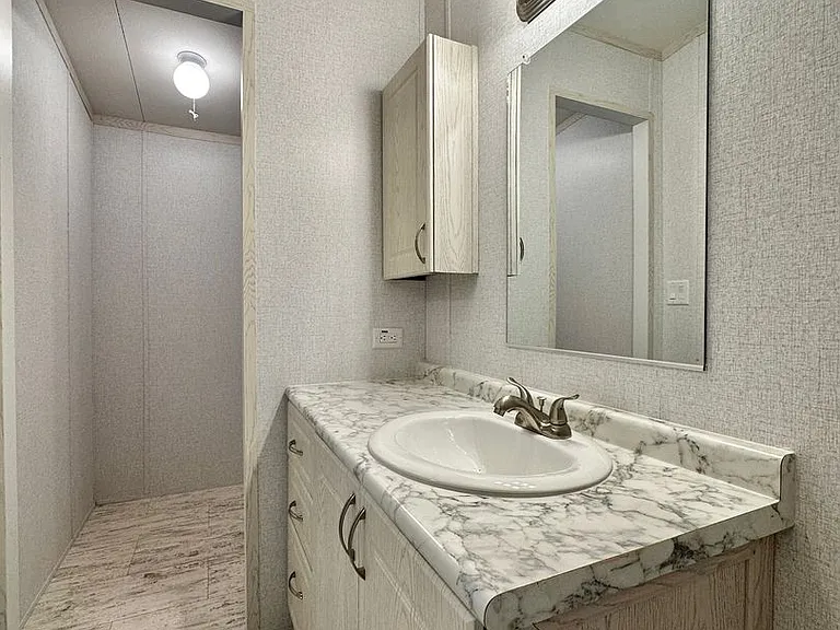 2301 SW Sheridan Rd — Photo 26