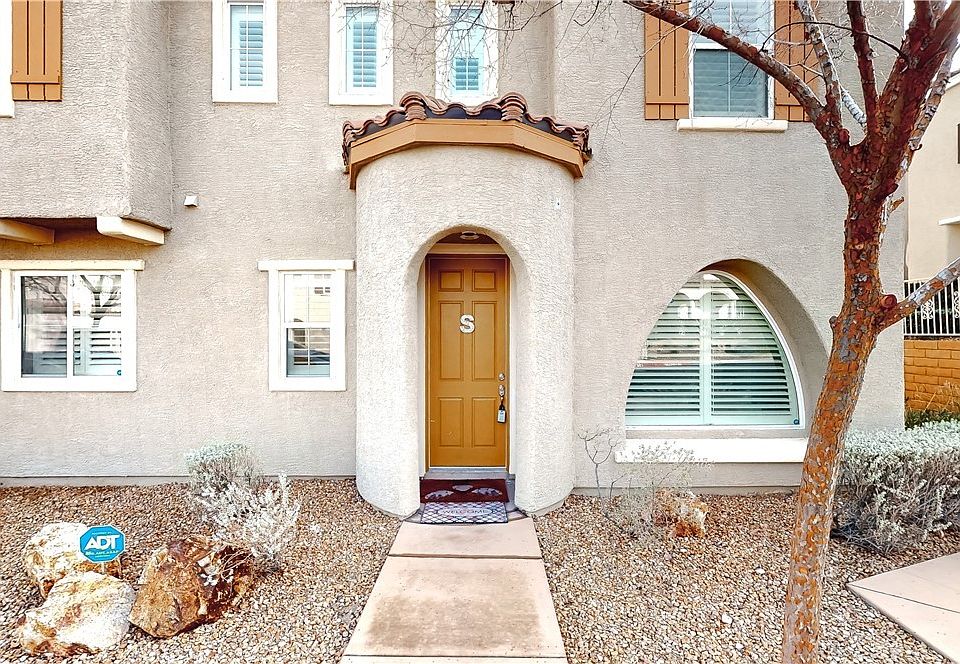1st image of 1033 Railroad Flat Ct