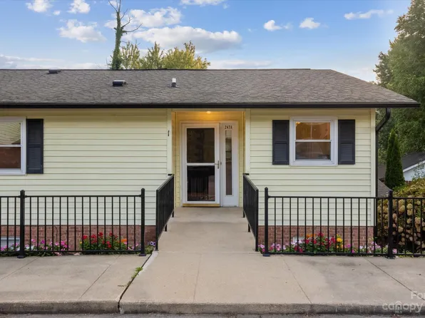 247 S Garden St APT A, Marion, NC 28752