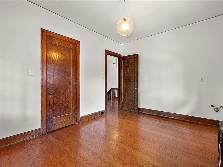 7433 Poe St — Photo 27