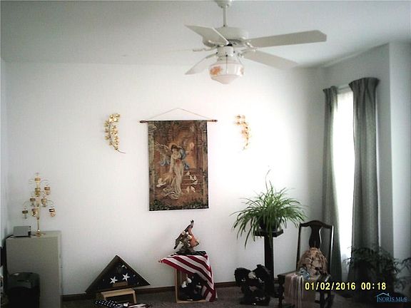 5th image of 1941 Carvelle Dr