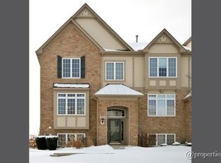 274 Sype Dr, Carol Stream, IL 60188