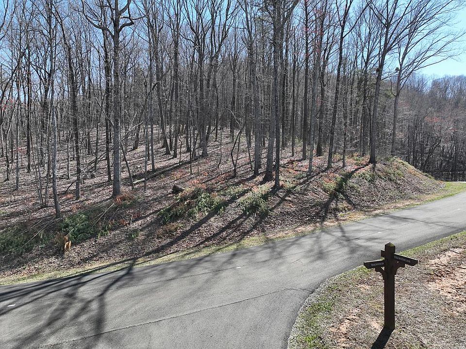 1st image of 180 Trailwood Dr