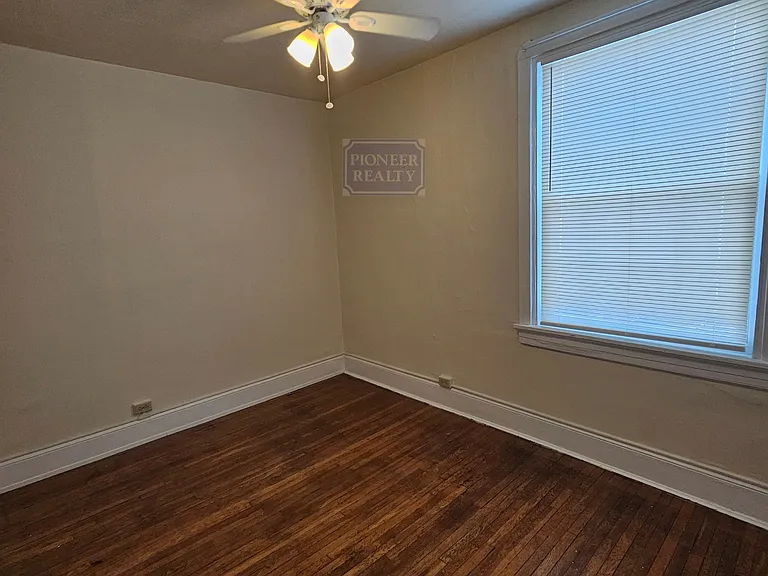3110 Kensington Ave #11 — Photo 10