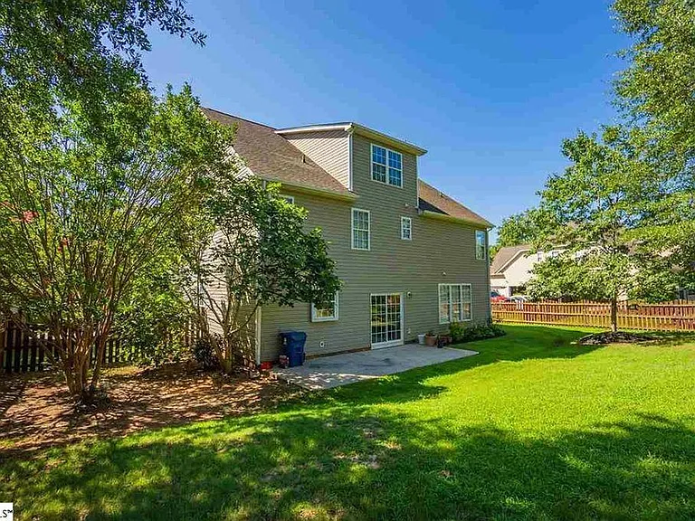 104 Honey Crisp Way — Photo 2