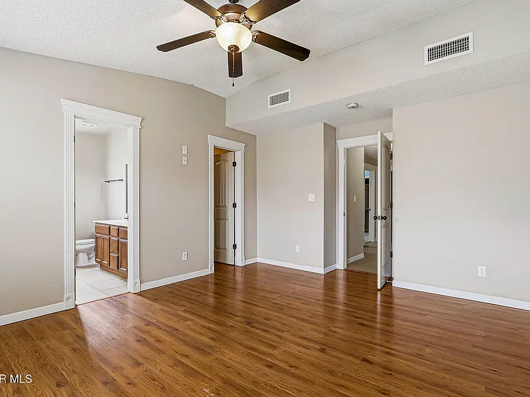 14124 Honey Point Dr — Photo 28