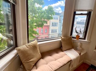 174 W 6th St APT 3, Boston, MA 02127