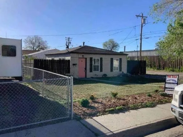 315 N 7th St E, Riverton, WY 82501