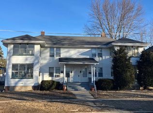 1652 6th Ave #2, Rockford, IL 61104