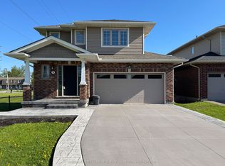 19 Kenmar Ct, Saint Catharines, ON L2P 0E4