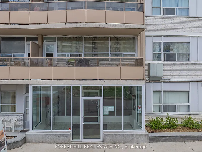 1130 Wilson Ave #306 — Photo 2