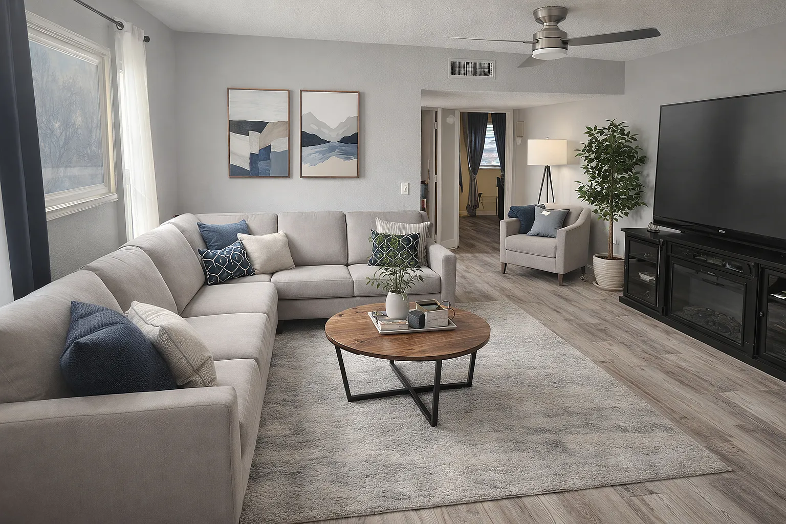 2 bed, 970 sqft, $2,100 — Photo 4