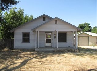 790 E 19th St, Merced, CA 95340