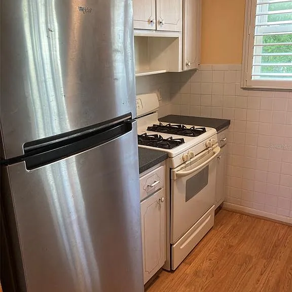 5750 80th St N #D206 — Photo 12