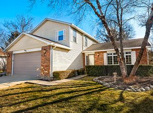 499 Cameron Way, Buffalo Grove, IL 60089