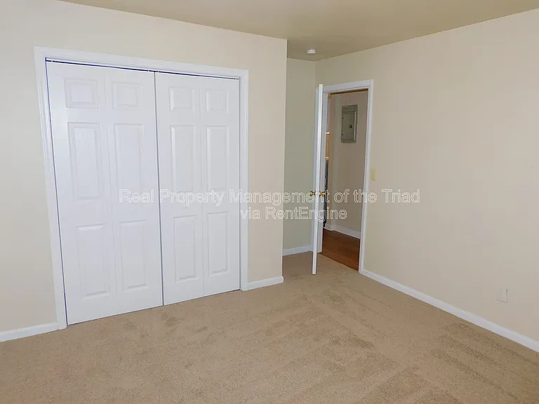 2118 Everitt St #K — Photo 10