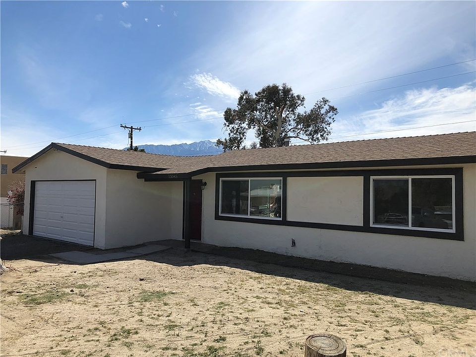 1st image of 13045 Cuyamaca Dr