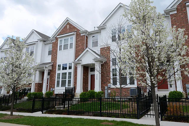 Building Photo - 546 Grosvenor Ln
