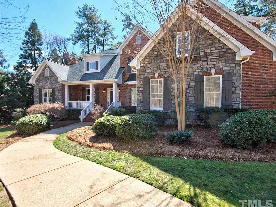 1st image of 3725 Foxwood Pl