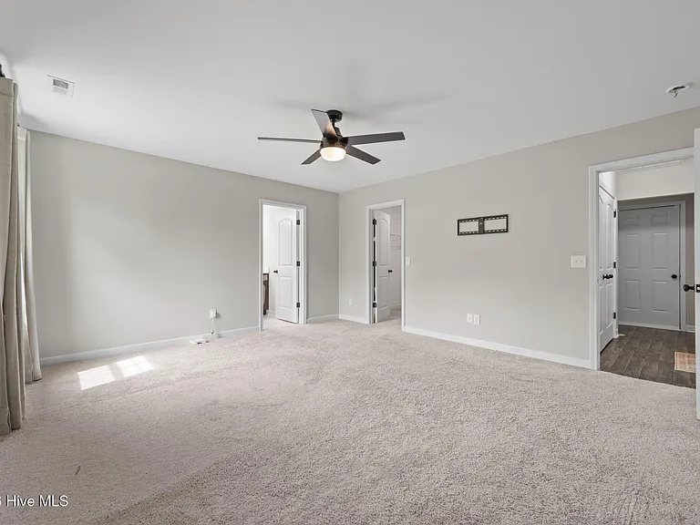 111 Anderson Ave — Photo 14